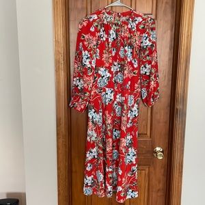 Great dress - perfect for this season! 43.5” inches from neck to bottom hem
